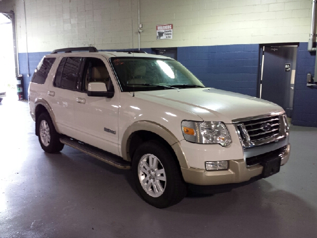 2008 Ford Explorer LT CREW 25