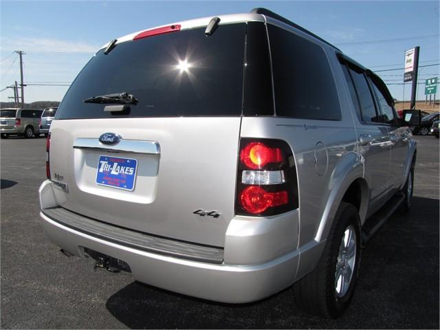 2008 Ford Explorer ESi