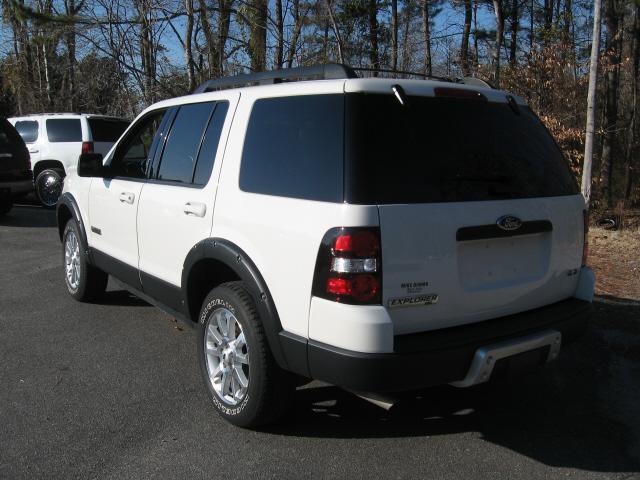 2008 Ford Explorer ESi