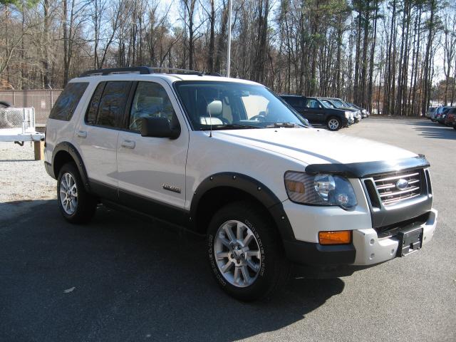 2008 Ford Explorer ESi