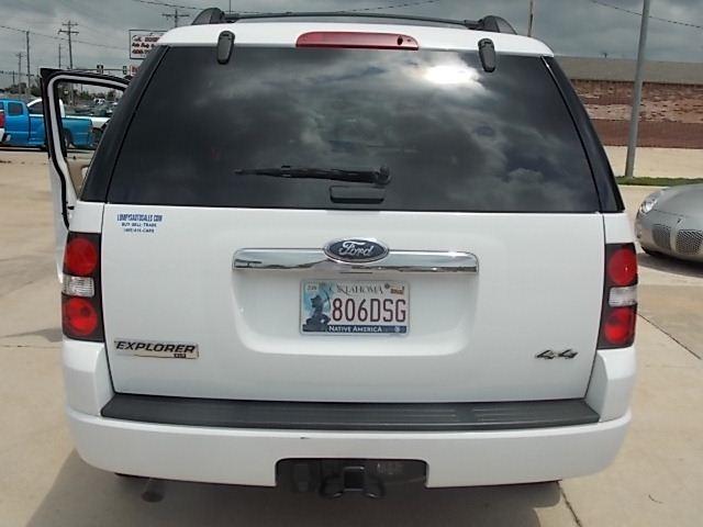 2009 Ford Explorer Unknown