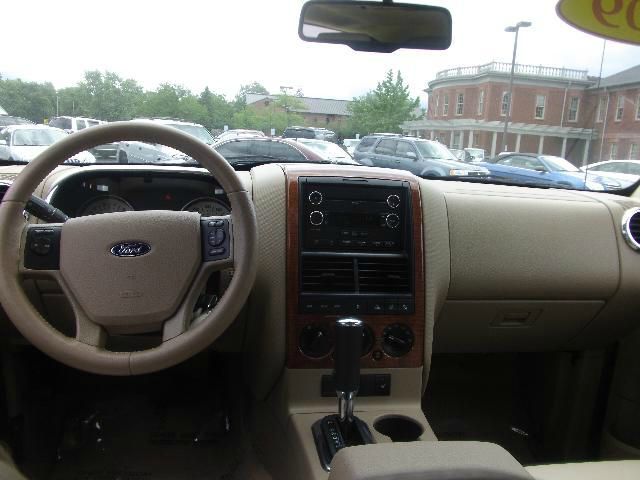 2009 Ford Explorer LT CREW 25