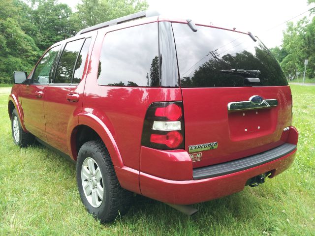 2010 Ford Explorer GXL