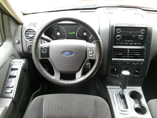 2010 Ford Explorer GXL