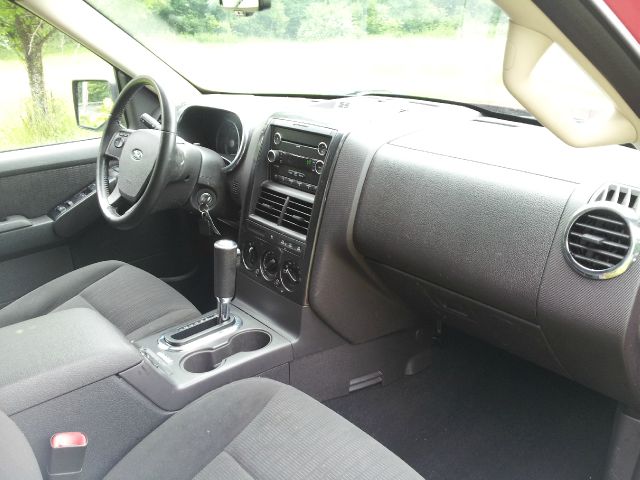 2010 Ford Explorer GXL