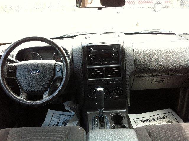 2010 Ford Explorer GXL