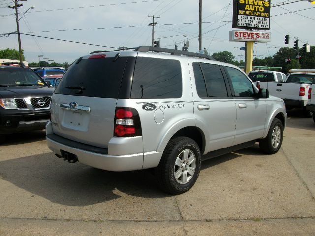 2010 Ford Explorer LT EXT 15