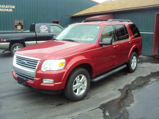 2010 Ford Explorer GXL