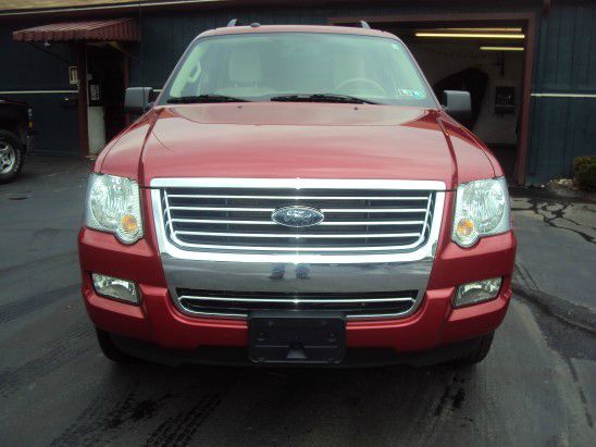 2010 Ford Explorer GXL