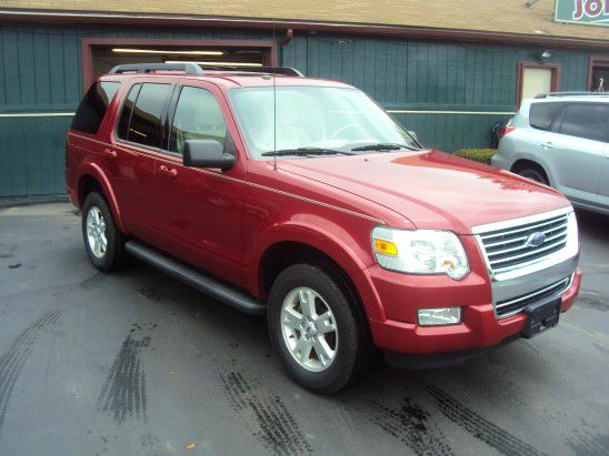 2010 Ford Explorer GXL