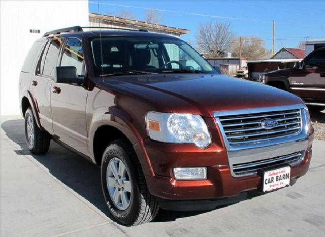 2010 Ford Explorer ESi