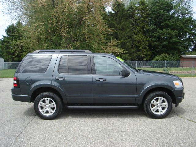 2010 Ford Explorer GXL