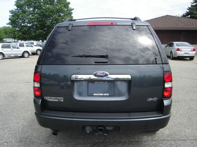 2010 Ford Explorer GXL