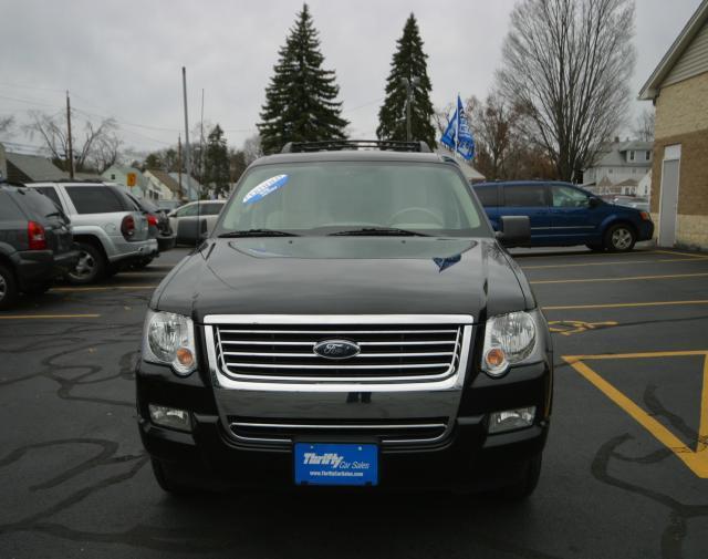 2010 Ford Explorer ESi