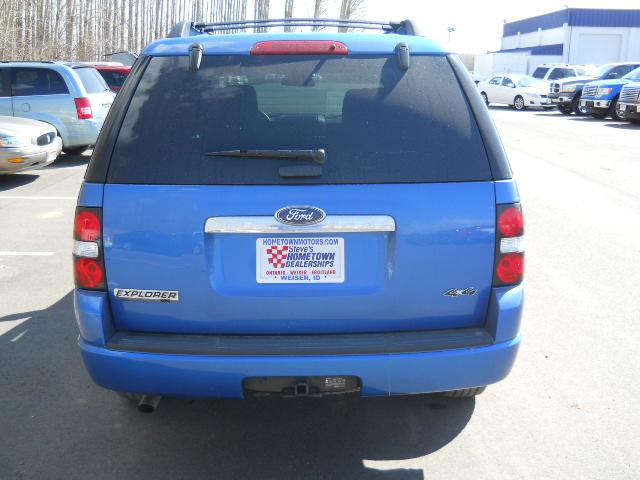 2010 Ford Explorer Wagon SE