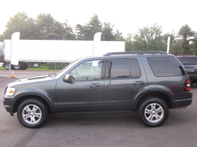 2010 Ford Explorer GXL