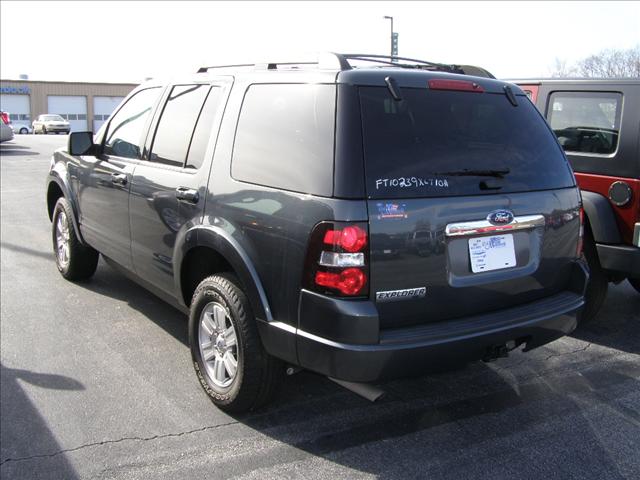 2010 Ford Explorer ESi