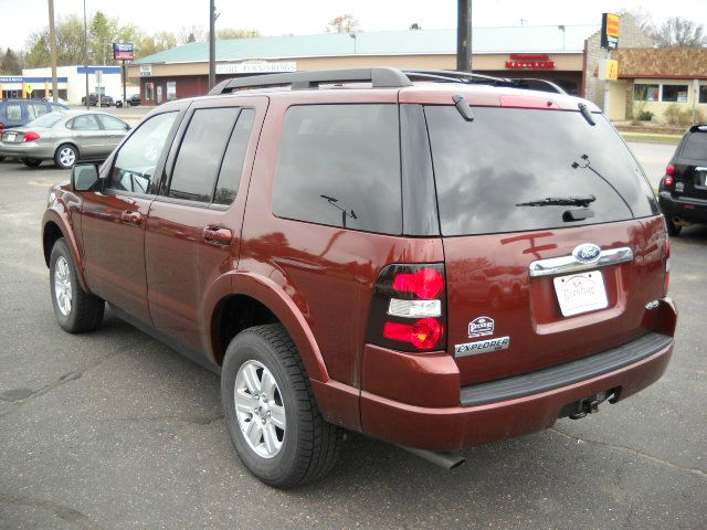 2010 Ford Explorer T6 AWD Leather Moonroof Navigation