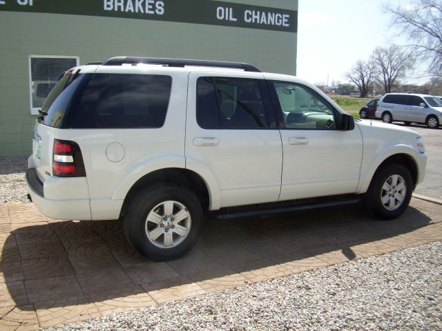 2010 Ford Explorer GXL