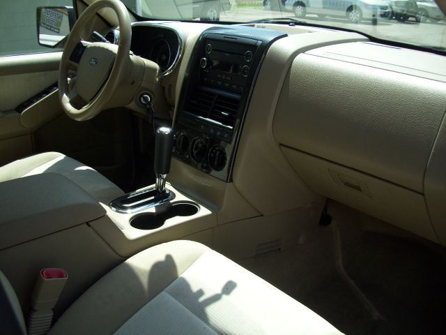 2010 Ford Explorer GXL