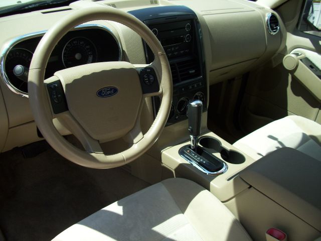 2010 Ford Explorer GXL