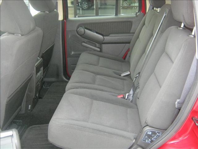 2010 Ford Explorer ESi