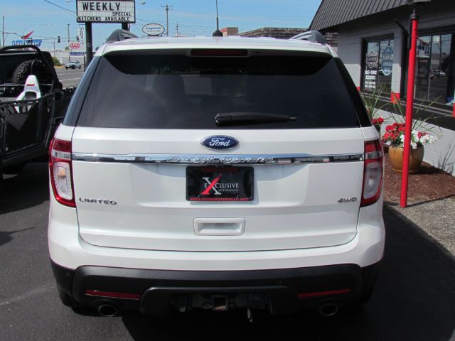 2011 Ford Explorer Super