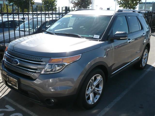 2011 Ford Explorer SLT 25