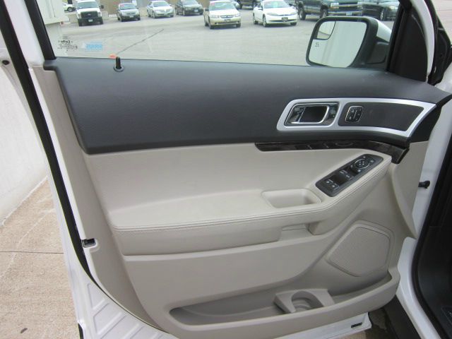 2011 Ford Explorer Super