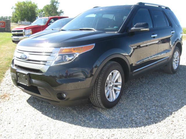 2011 Ford Explorer 31 FOOT