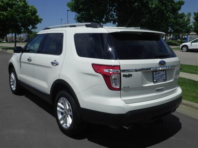 2011 Ford Explorer ESi