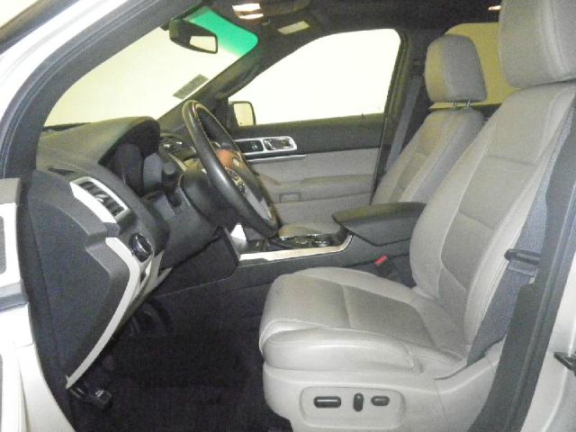 2011 Ford Explorer SL 4x4 Regular Cab