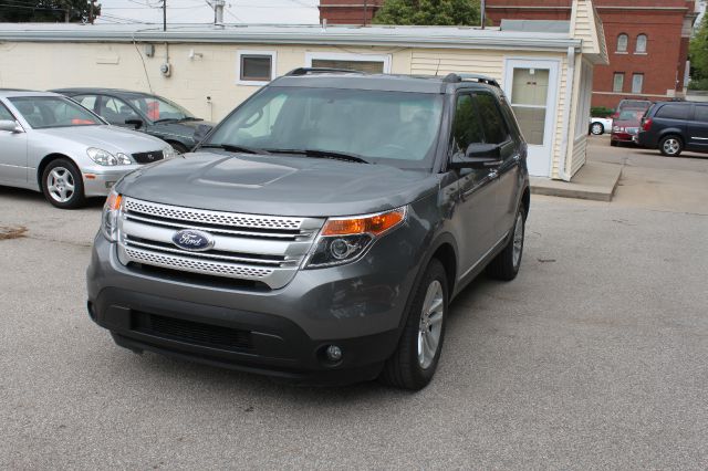 2013 Ford Explorer SL 4x4 Regular Cab