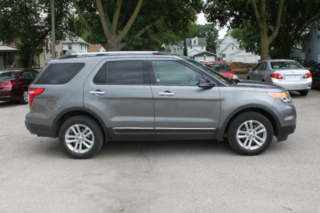 2013 Ford Explorer SL 4x4 Regular Cab