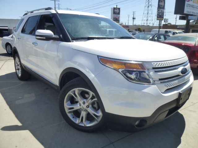 2013 Ford Explorer LS Flex Fuel 4x4 This Is One Of Our Best Bargains