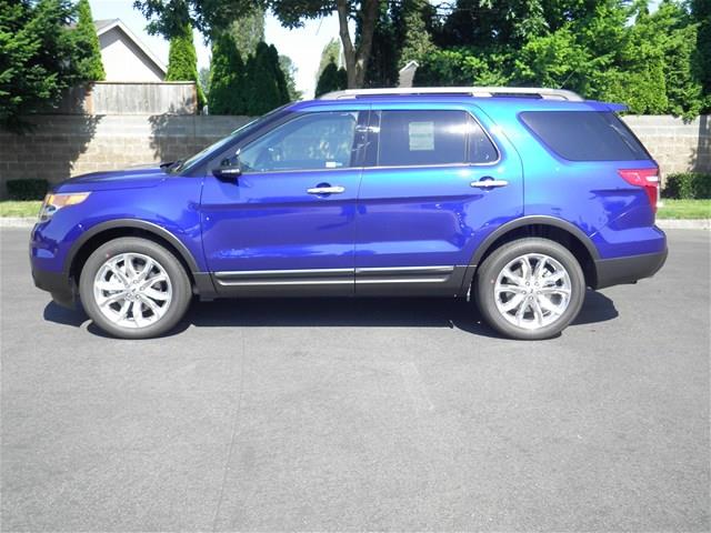 2013 Ford Explorer ESi