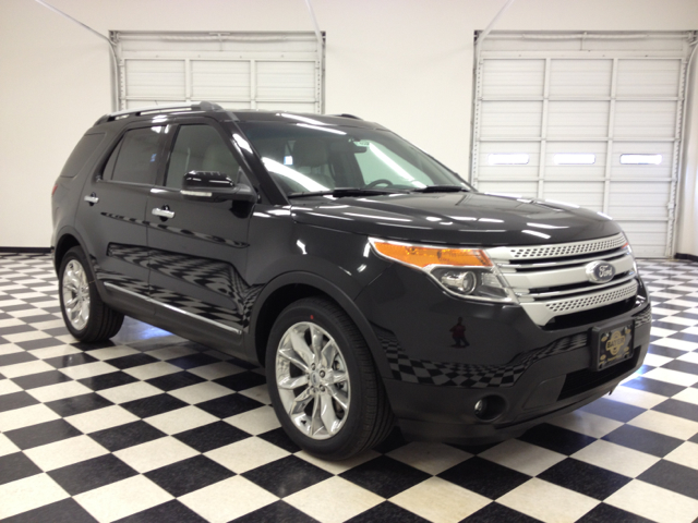 2013 Ford Explorer 31 FOOT