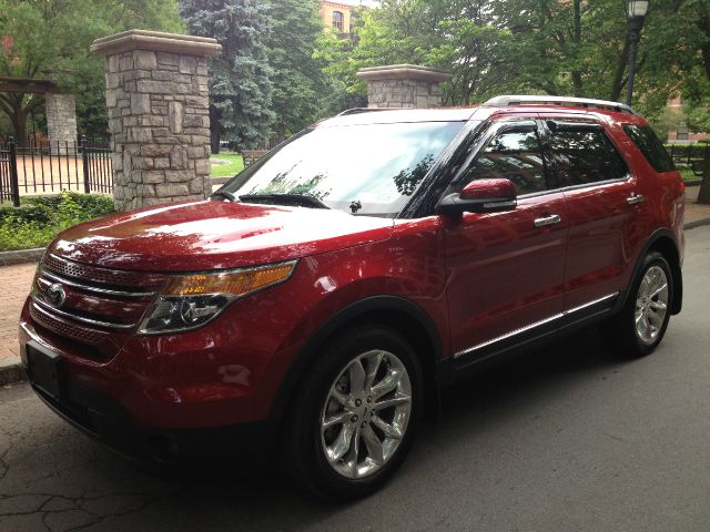 2013 Ford Explorer Super