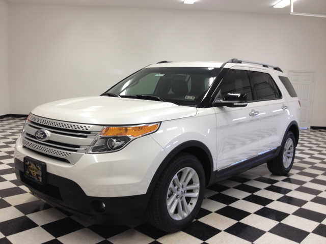 2013 Ford Explorer 31 FOOT