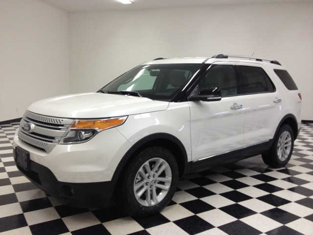 2013 Ford Explorer 31 FOOT