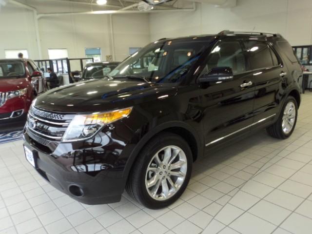 2013 Ford Explorer SLT 25