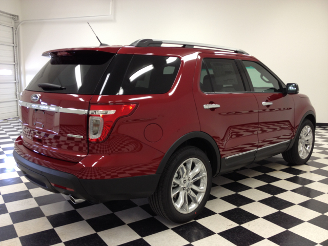 2013 Ford Explorer 31 FOOT