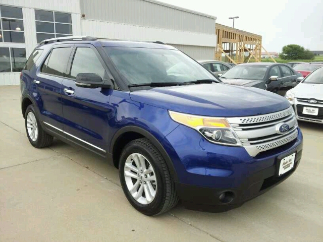 2013 Ford Explorer ESi