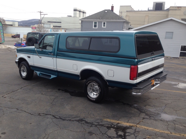 1996 Ford F-150 LX 2.7L V6 DUAL Frontside Airbags