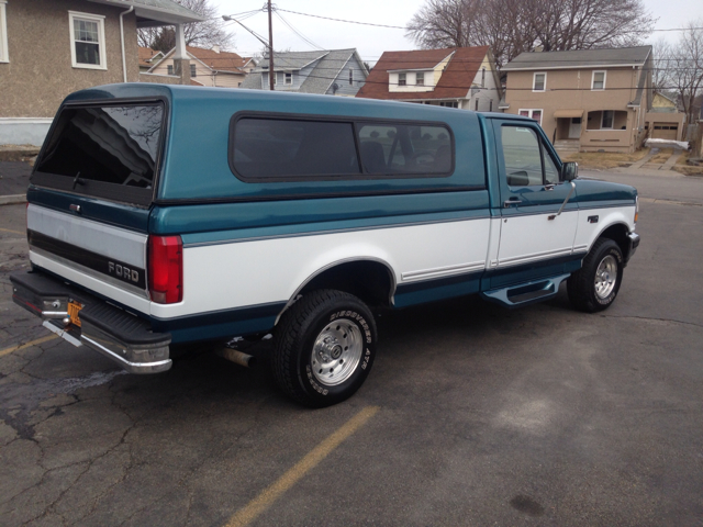 1996 Ford F-150 LX 2.7L V6 DUAL Frontside Airbags