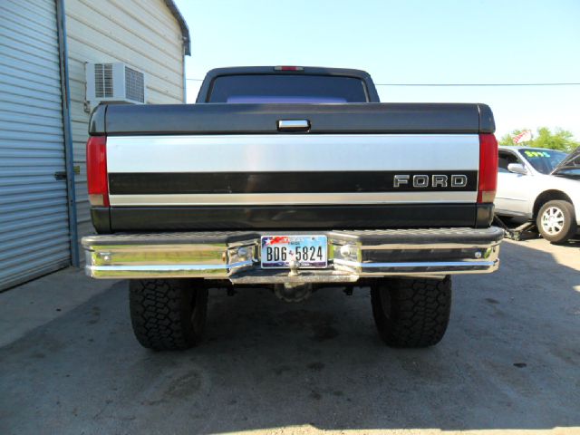 1996 Ford F-150 Reg Cab 108 WB