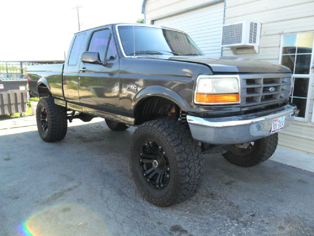 1996 Ford F-150 Reg Cab 108 WB