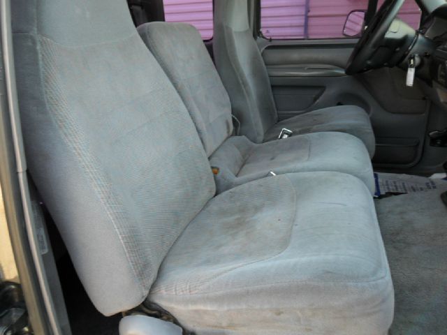 1996 Ford F-150 Reg Cab 108 WB