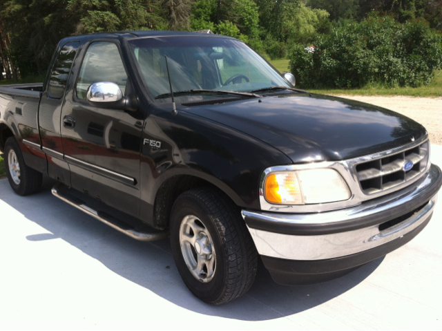 1997 Ford F-150 Platinum Edition