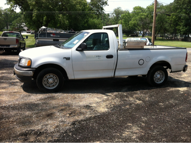 2000 Ford F-150 103 WB XLT